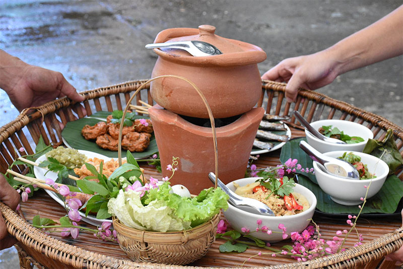 ม.อุบลฯ ร่วมกับภาคีเครือข่ายอำเภอโขงเจียม จัดงาน “โขงเจียม Fish-Fun-Fest”