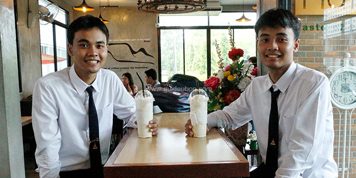 ฝาแฝด-แพทย์ศาสตร์-มออุบล-03.jpg