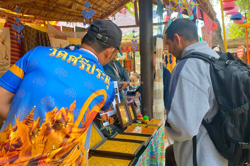 อุบลฯ สร้างชื่อ ตัวแทนประเทศไทย ในงานเทศกาลหัตถกรรมนานาชาติ ประเทศอินเดีย