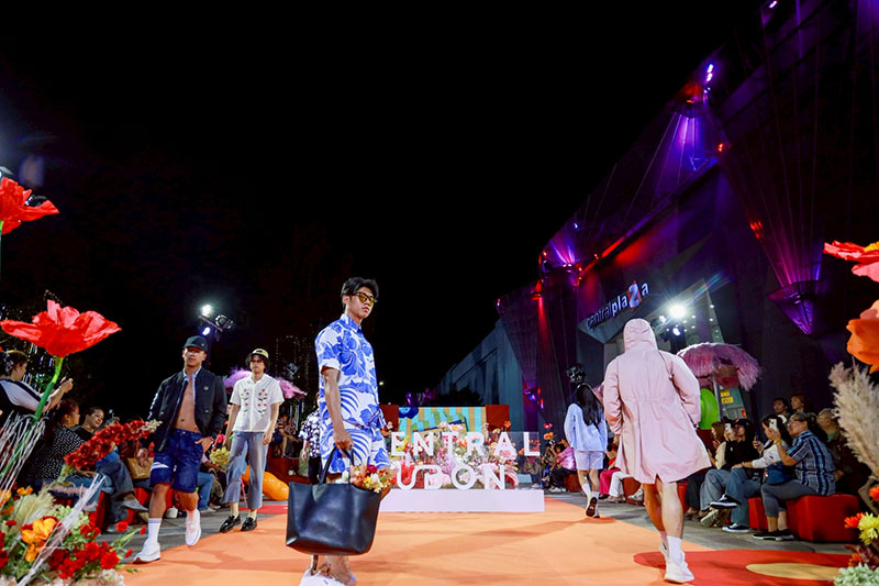 UBON SUMMER FASHION SHOW ที่สุดของแฟชั่นโชว์ฤดูร้อนในอีสานใต้