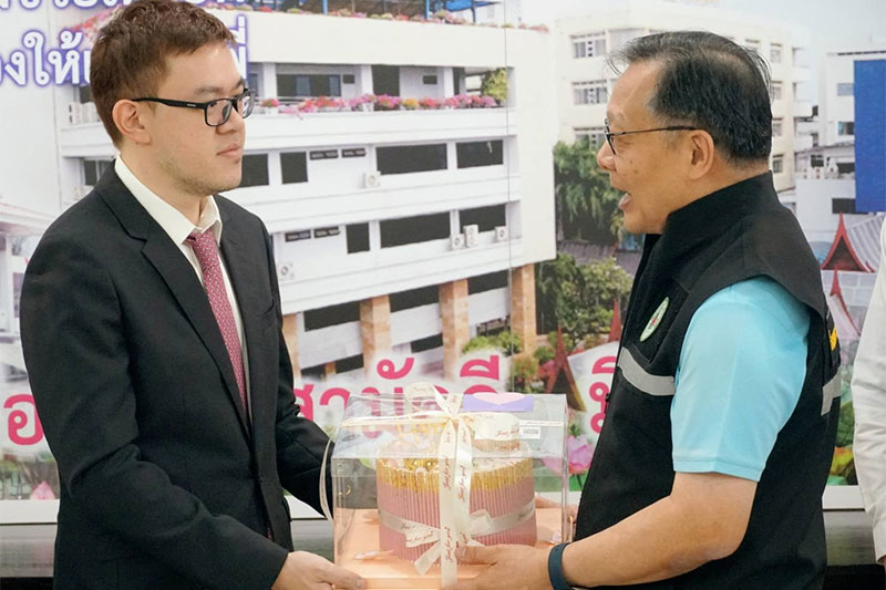 ครอบครัวจงสุวัฒน์ ทำบุญรวม 12.5 ล้านบาท ร่วมสร้างอาคารนิติเวช