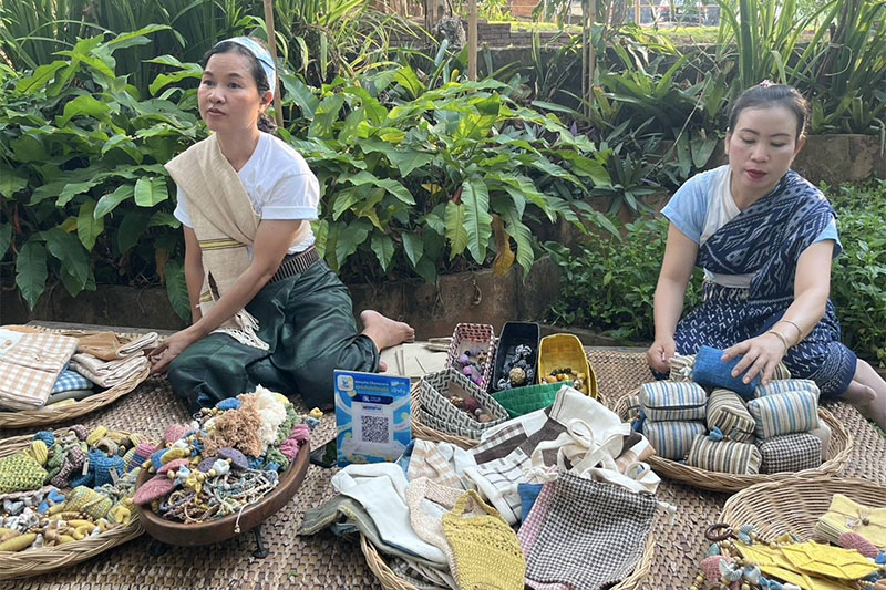 เที่ยวโขงเจียม ถักทอศิลป์ กินริมโขง OTOP ภูมิภาค นวัตกรรมแห่งภูมิปัญญา 2568