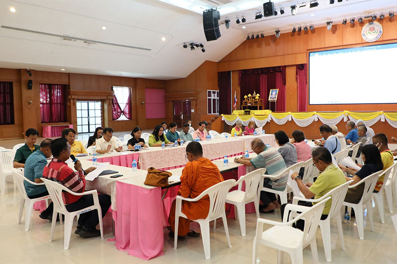 เทศบาลนครอุบลฯ ประชุมเตรียมความพร้อมจัดงานแห่เทียน 2568
