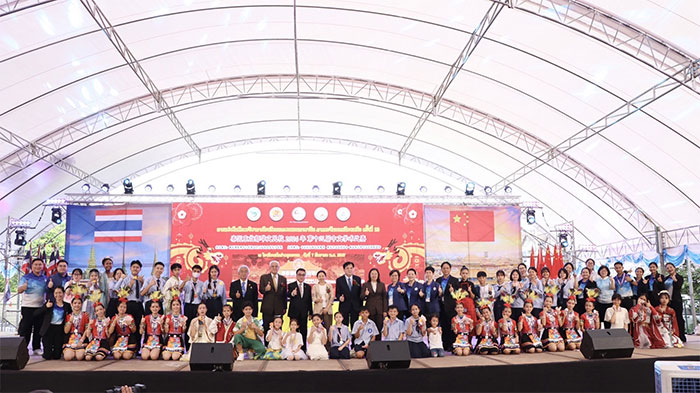 โรงเรียนฮั่วเฉียวอุบลราชธานี 2 ทำสถิติใหม่ กวาด 10 เหรียญทอง