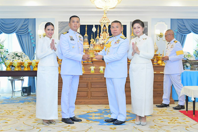 พิธีอัญเชิญพระบรมสารีริกธาตุมาประดิษฐาน ณ กองบิน 21