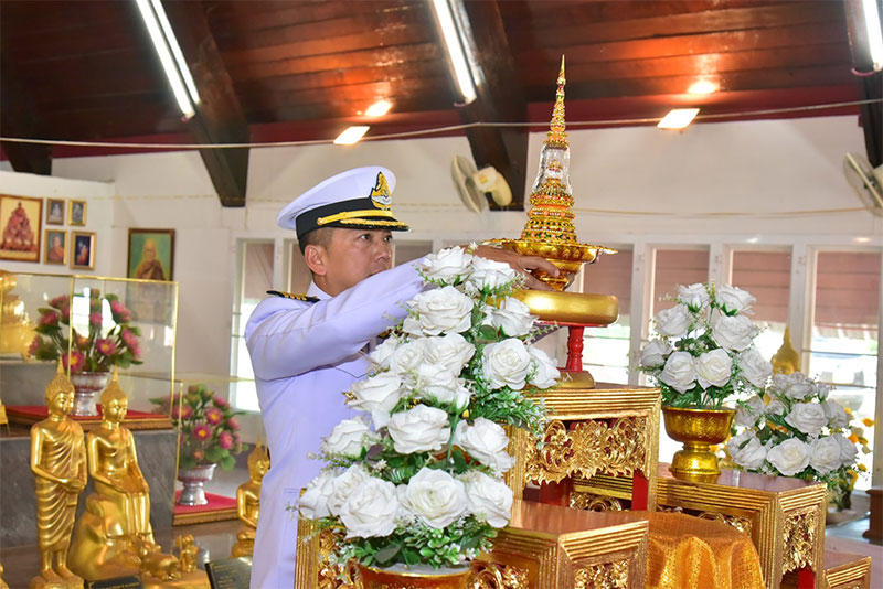 พิธีอัญเชิญพระบรมสารีริกธาตุมาประดิษฐาน ณ กองบิน 21