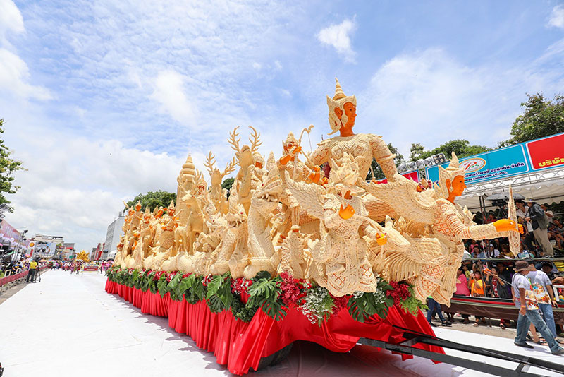 เทศบาลนครอุบลฯ พร้อมจัดงานประเพณีแห่เทียนพรรษา 2568