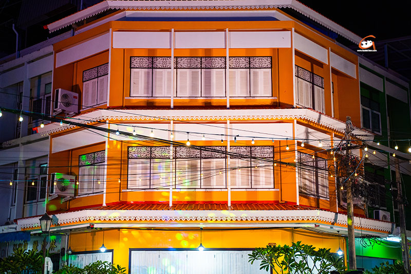 ปรากฏการณ์แสงสีแห่งศรัทธายามค่ำคืน VIJIT GASTRONOLIGHT @อุบลราชธานีศรีศิลป์ 