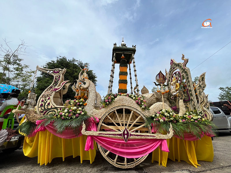อ.พิบูลมังสาหาร จัดงาน 111 ปี ตำนานเทียนโบราณ เมืองพิมูน