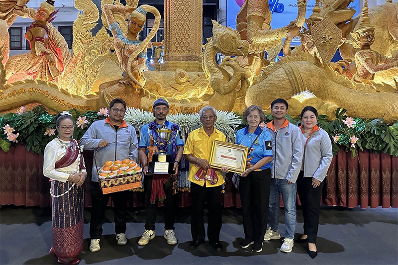 ธนชาตประกันภัย ร่วมภาคภูมิใจงานศิลป์เทียนพรรษาคุ้มวัดศรีประดู่