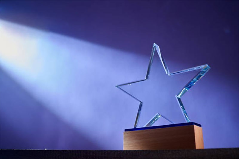 "โล่รางวัล" เครื่องหมายแห่งคุณค่าที่หลายองค์กรเลือกใช้