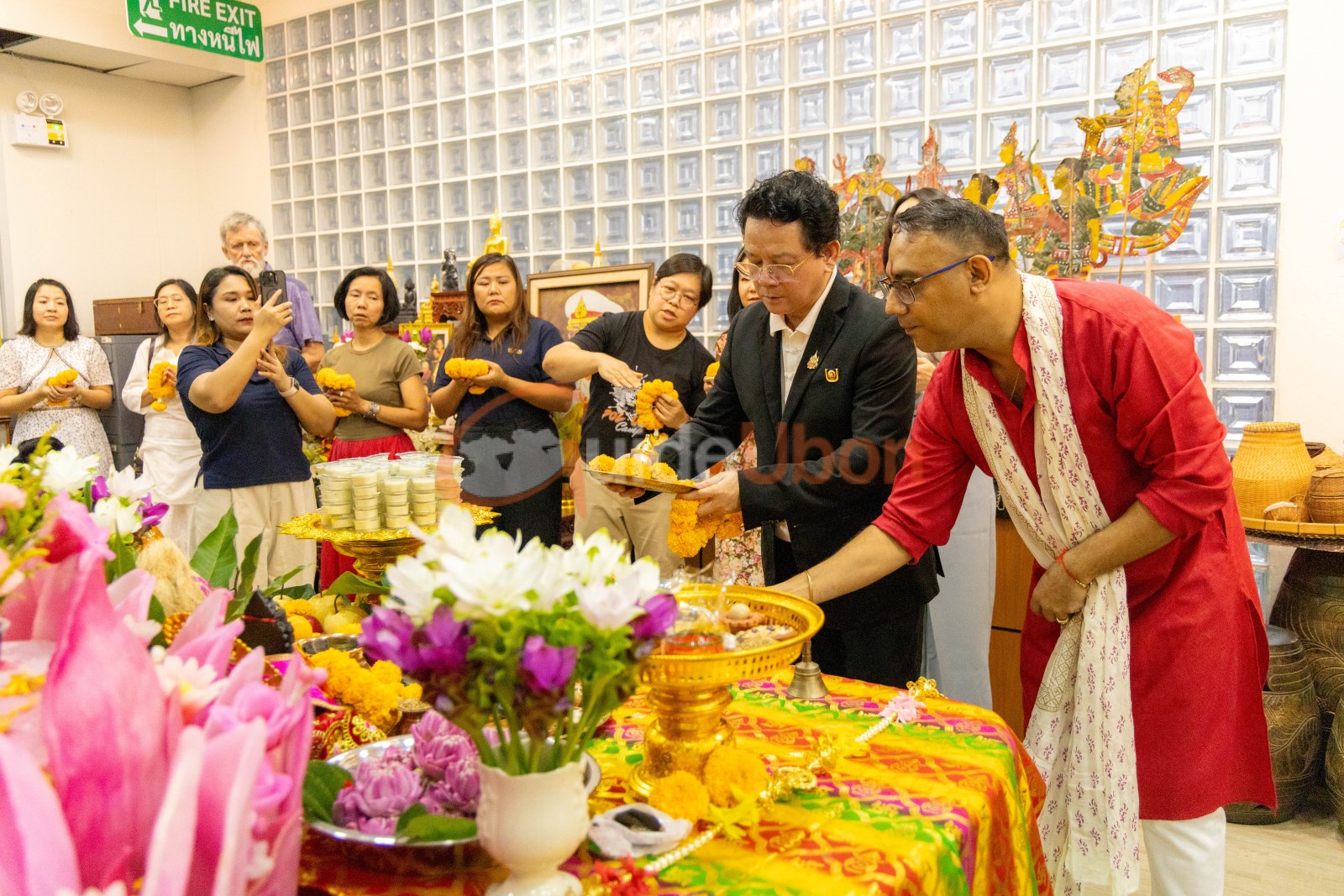 ม.อุบลฯ รับมอบ พระแม่ลักษมี ปัทมาลาเทวี สู่ India Corner