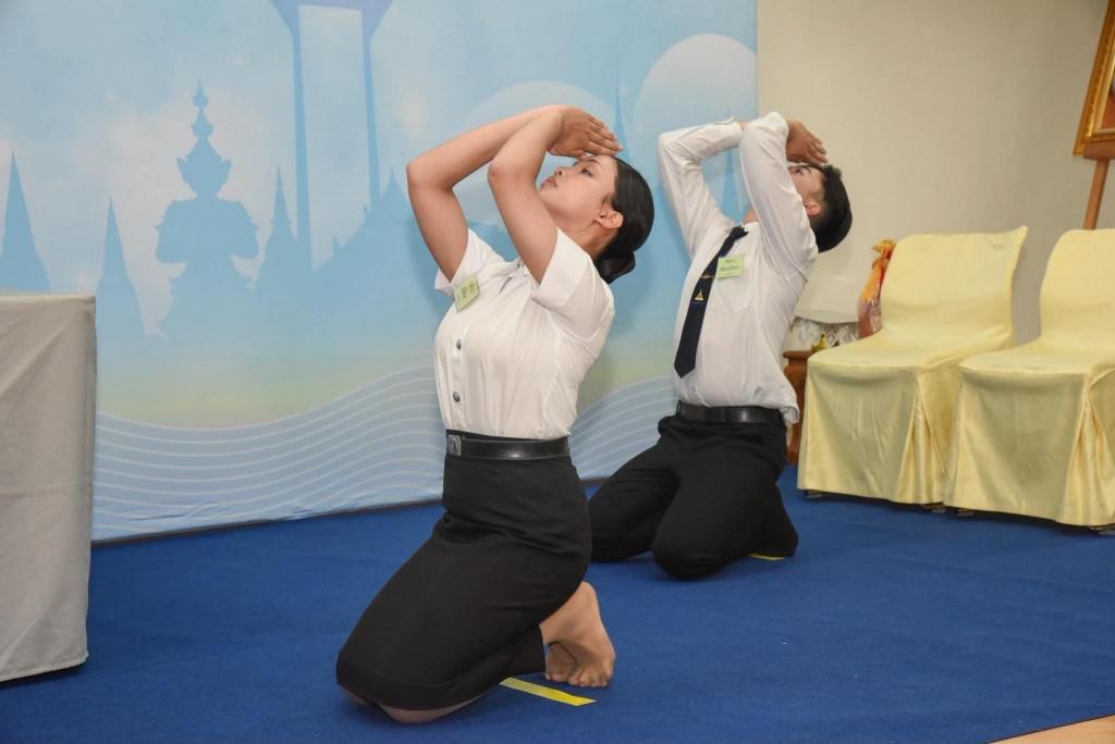 ม.อุบลฯ รับถ้วยพระราชทาน การประกวดเยาวชนต้นแบบด้านมารยาทไทย