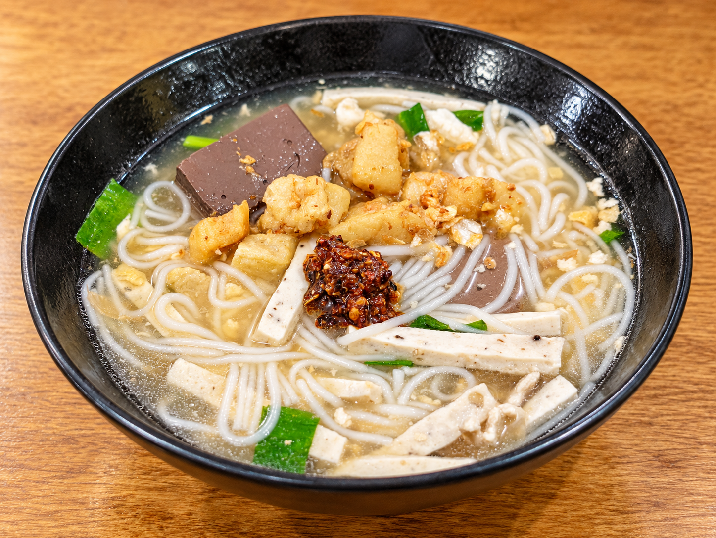 จั๊บ กะ เพรา x ลุงแซม ก๋วยจั๊บอุบล–กะเพรารสเด็ด