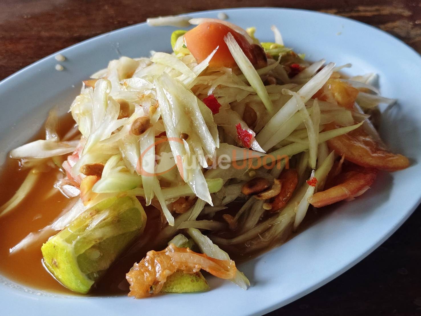 แวะชิม ท้าวคำพูไก่ย่าง อาหารอีสานพื้นบ้าน ของดีเมืองพิบูลฯ