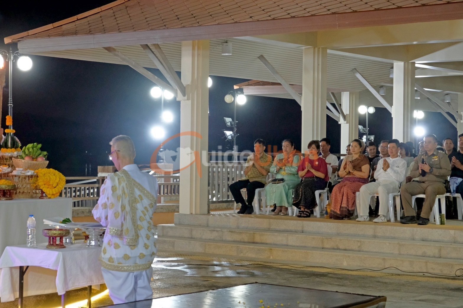 โขงเจียมสืบสานบุญออกพรรษา ชูเสน่ห์วัฒนธรรมริมโขง